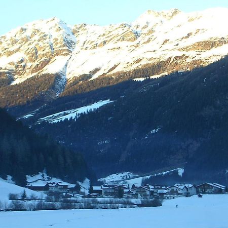 Haus Hafele Hotel Kaunertal Bagian luar foto